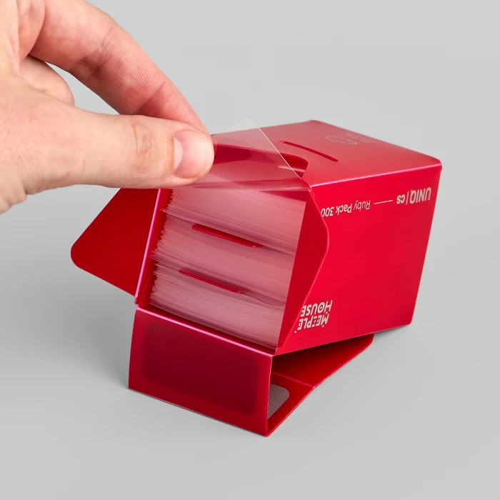 UCS Ruby протекторы для карт 44х68 мм (300 шт)