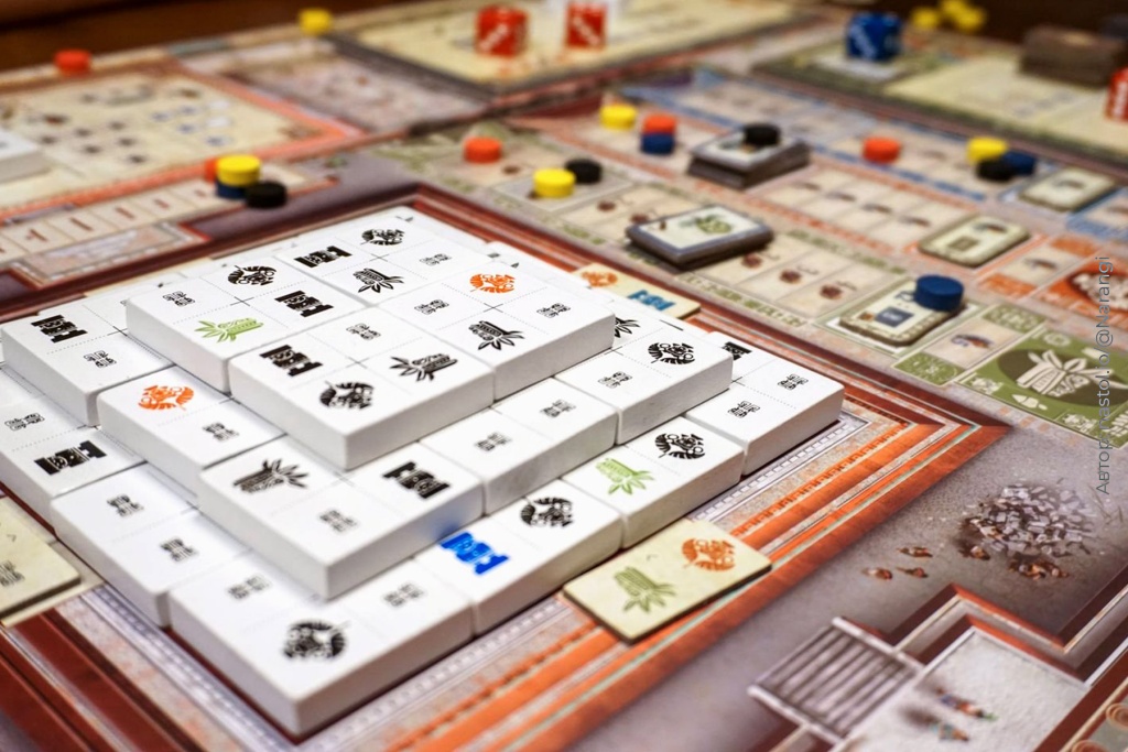 Настольная игра-стратегия «Теотиуакан. Город богов». Купить в Meeple House
