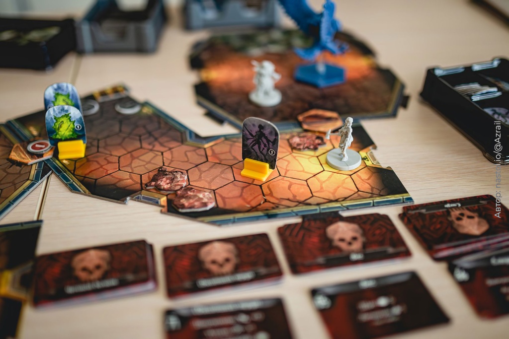 Настольная игра «Gloomhaven. Мрачная Гавань». Топ-5 лучших кооперативных игр