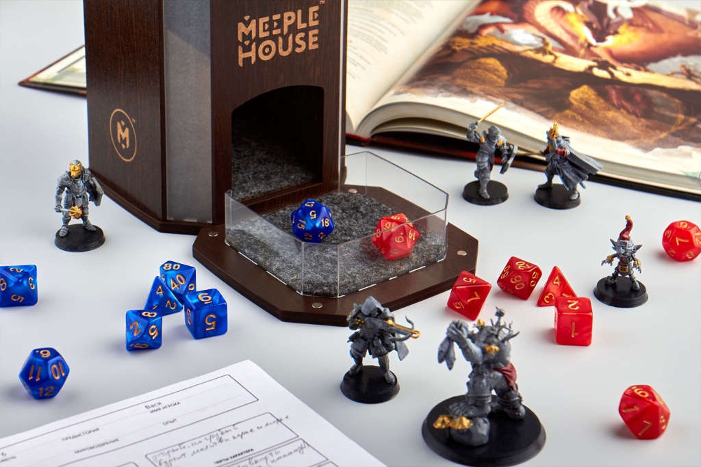 Башня кубов Meeple House. История