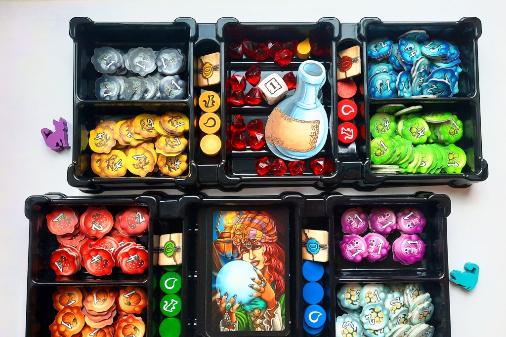 Органайзеры для настольных игр. Модуль на пять секций